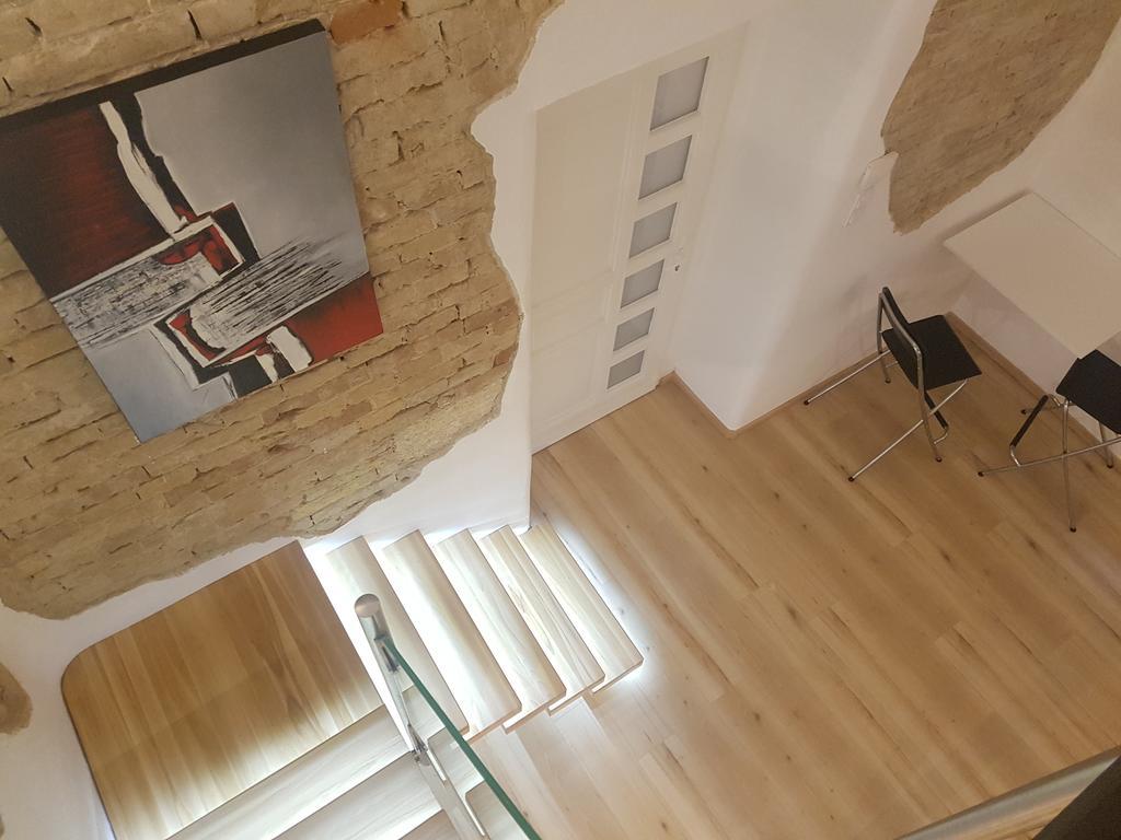 Heritage Danube Apartment Budapest Bagian luar foto